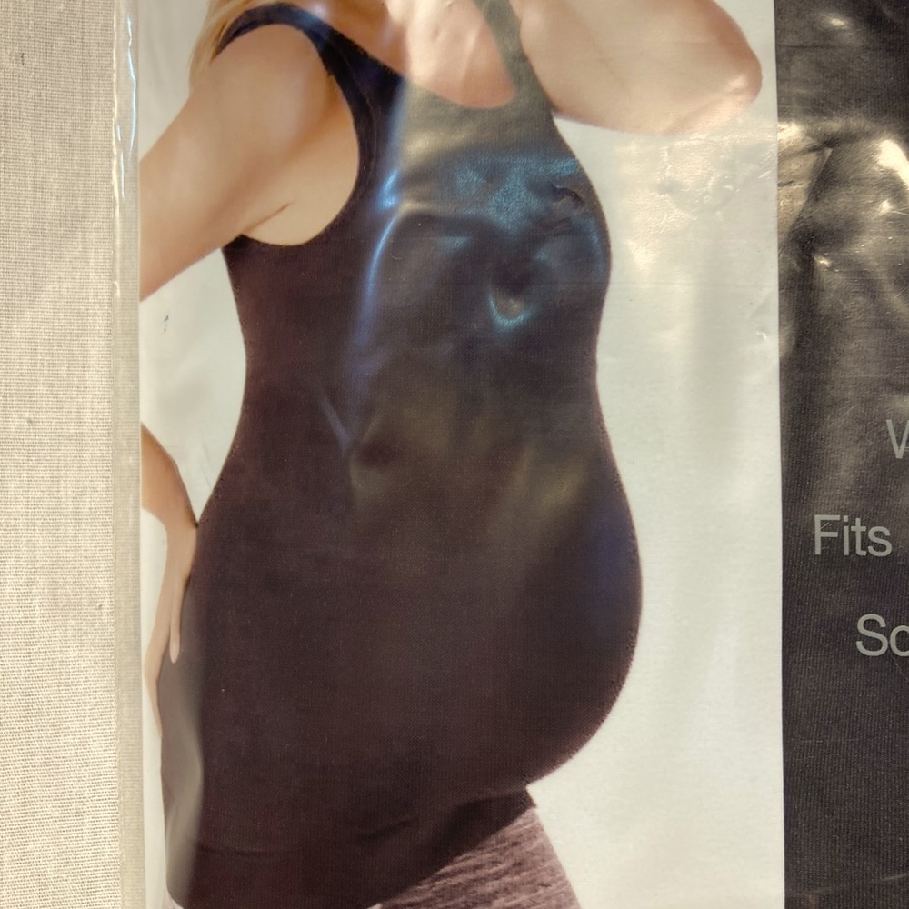 MATERNITY  SOFT TANK  NWT BLACK SIZE LARGE